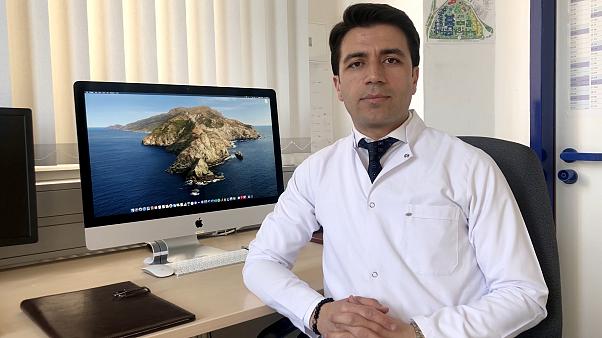 ‘İltica eden Türkiyeli doktor’ Covid-19’a karşı iki tedavi geliştirdi