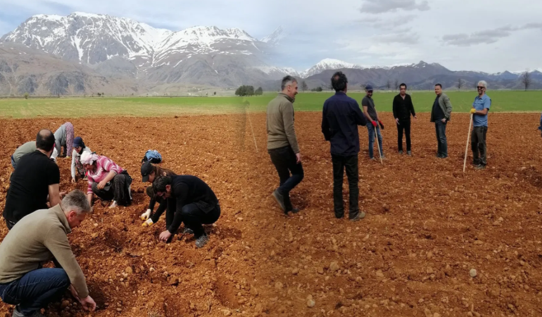 ‘Arazilerimizin bir tek şirkete verilmesi kabul edilebilir bir durum değil’