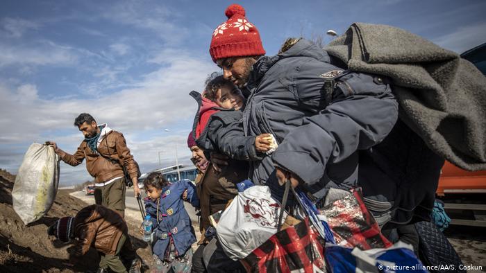 Türkiye’den Yunanistan’a göçmen geçişleri yüzde 90 azaldı
