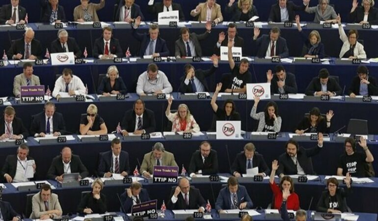 Avrupa Parlamentosu Türkiye önergesini onayladı