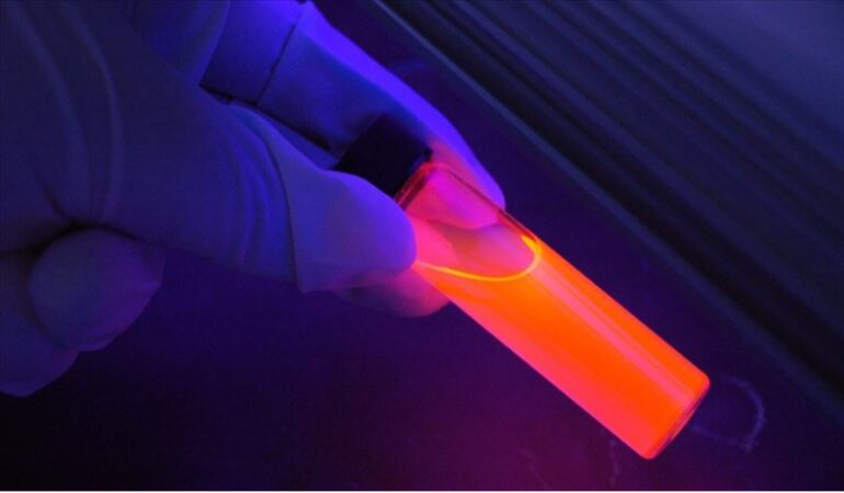 Japon ışık ekipmanı üreticisi Ushio, koronavirüsü yok eden cihaz üretti