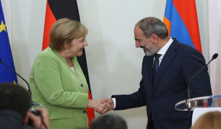 Ermenistan’dan Merkel’e ‘Türkiye’ye engel ol’ çağrısı