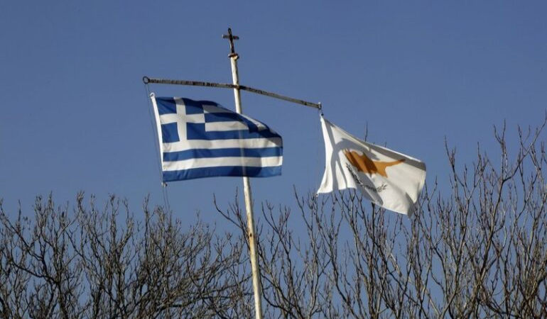 Yunanistan ve Güney Kıbrıs’tan Tatar’a: Kıbrıs müzakerelerine hazırız
