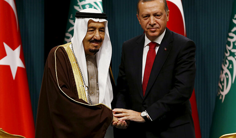 Cumhurbaşkanı Erdoğan, Suud Kral ile görüştü