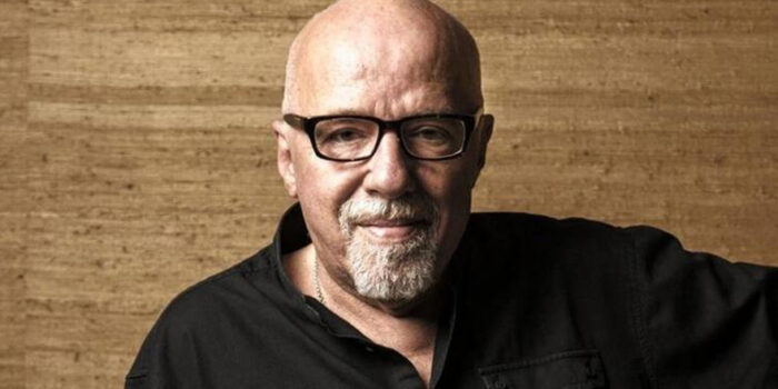 Yazar Paulo Coelho’dan İzmir için bağış