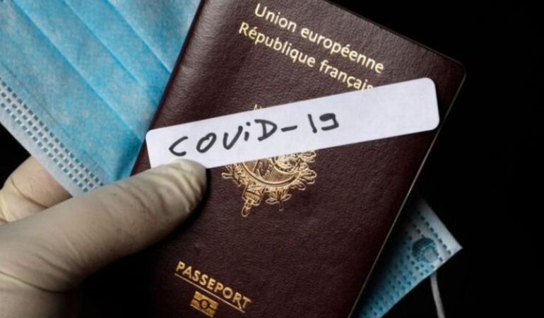 ‘Aşı pasaportu’ tartışmaları: Koronavirüs aşısı olanlara ek haklar sağlanabilir mi?