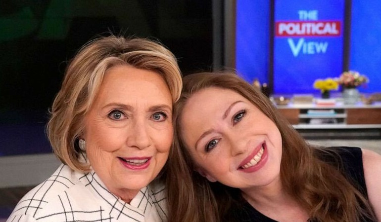 Hillary Clinton ile kızı, ‘Kobani Kızları’ adıyla dizi çekecek