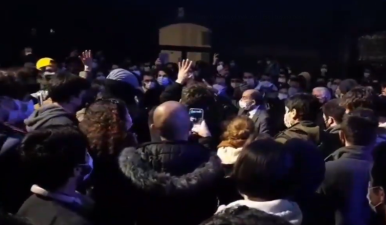 Melih Bulu: Bazıları protesto hakkını çok ileri götürdü