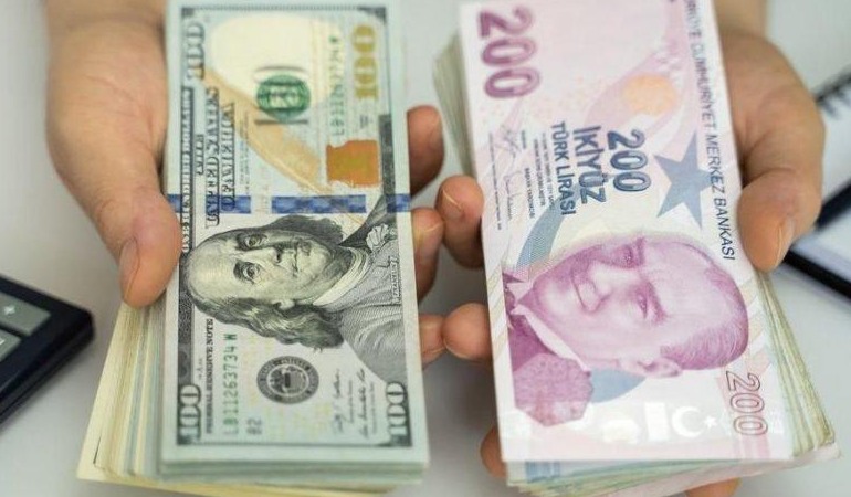 Erdoğan’nın konuşmasının ardından dolar rekor yükselişe geçti