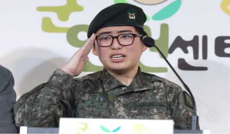 Güney Kore’nin ilk kadın transseksüel askeri ölü bulundu