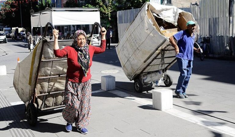 Kanun Hükmünde Şarkılar ”Gözlerim doldu Nurê”