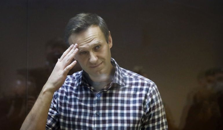 Navalni, açlık grevini sonlandırdığını duyurdu