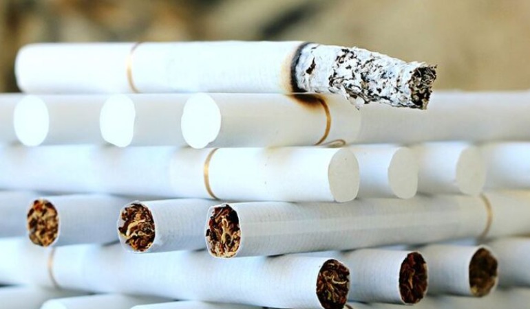 Diyanet alkolün ardından sigara yasağı talebinde bulundu!