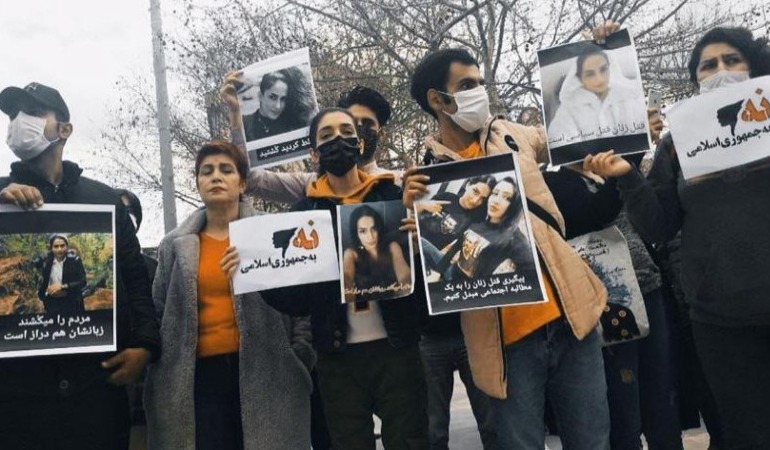 Sınırdışı edilmesi kararlaştırılan İranlı mülteciler serbest bırakıldı