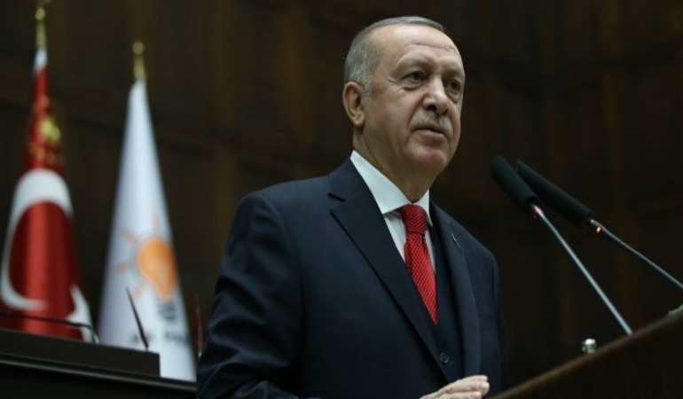 Erdoğan AKP grup toplantısında konuşuyor: Neymiş; millet açmış, aç olanları buyurun siz de doyuruverin
