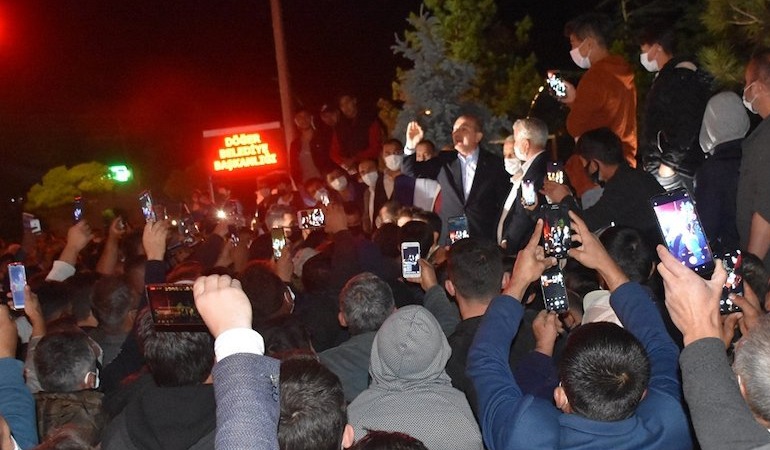 AKP’de Soylu rahatsızlığı: 15 vekil yönetimle görüştü