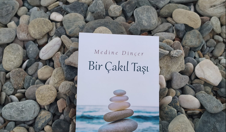 Şair Medine Dinçer’in yeni kitabı tanıtıldı