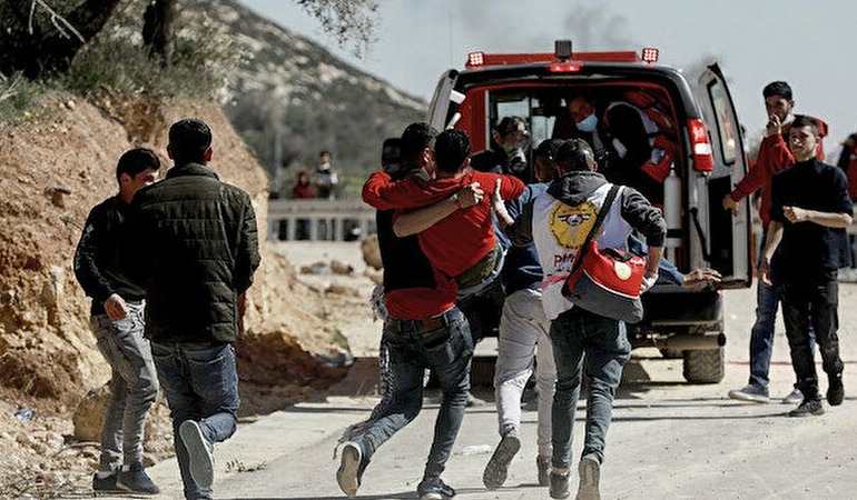 İsrail’de polis Batı Şeria’ya saldırdı: 370 kişi yaralandı