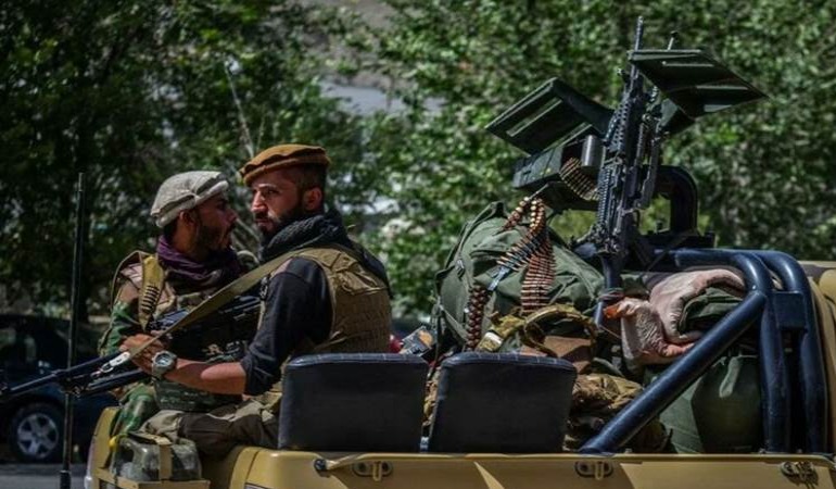 Taliban karşıtı güçler 3 bölgeyi geri aldı