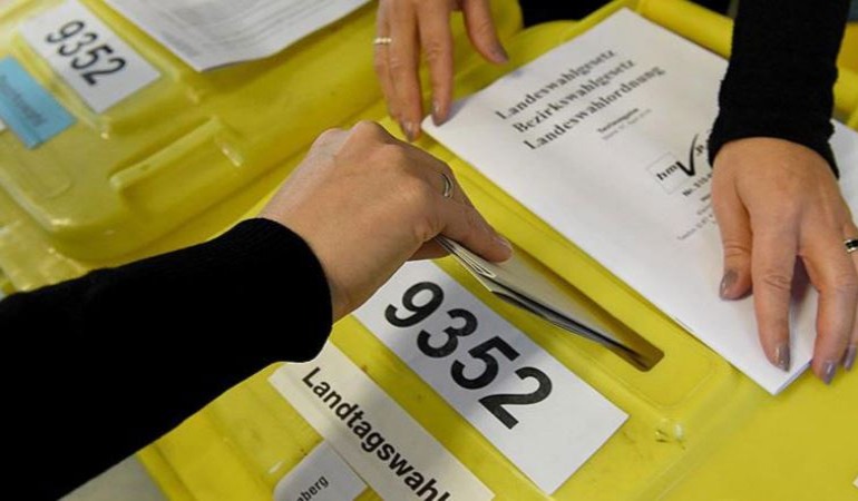Almanya seçimleri: Anketlerde SPD birinci sırayı koruyor