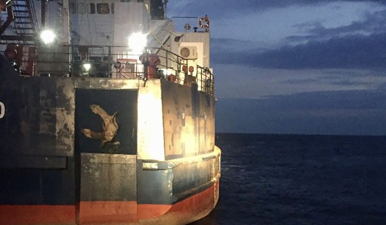 İstanbul Boğazı’nda 2 kuruyük gemisi çarpıştı