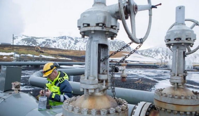 İzlanda’da havadan karbon yakalayan dünyanın en büyük makinesi açıldı