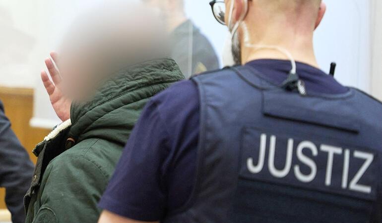Suriyeli eski istihbaratçıya Almanya’da müebbet hapis