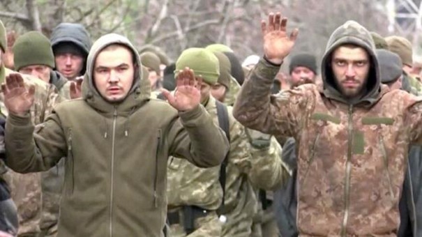 Azovstal’daki Ukraynalı Askerler Teslim Oldu