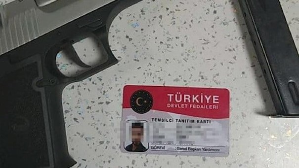 “Bir de Bu Çıktı: Türkiye Devlet Fedaileri!”