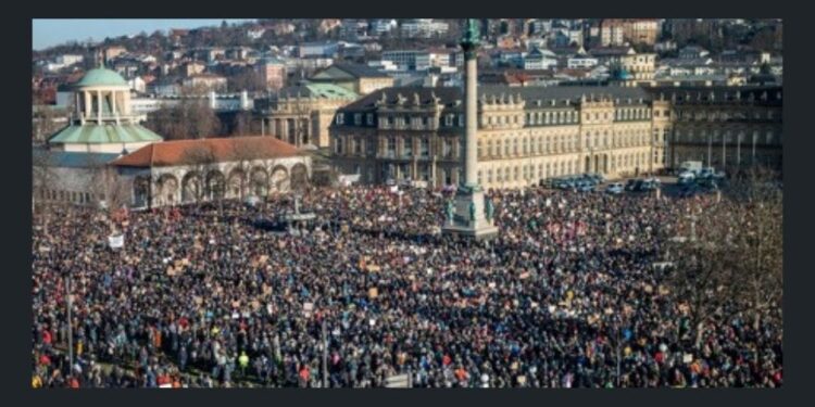 Almanya’da binler ADF`ye karşı sokaklardaydı