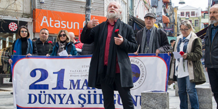 Şairler Kadıköy’de buluştu!