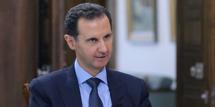 Suriye’nin Beyrut Büyükelçiliği konsolosluk işlemlerini askıya aldı