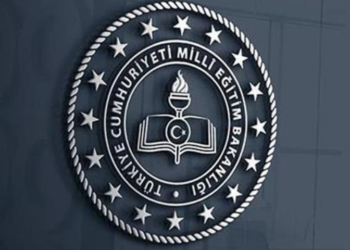 Milli Eğitim Bakanlığı okul kıyafet yönetmeliğinde değişiklik yaptı