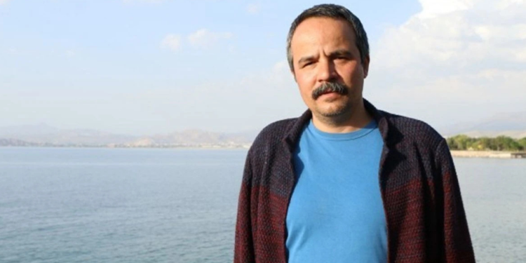 Ankara’da Ev Baskınları: Sosyolog Veli Saçılık ve çok sayıda kişi gözaltında