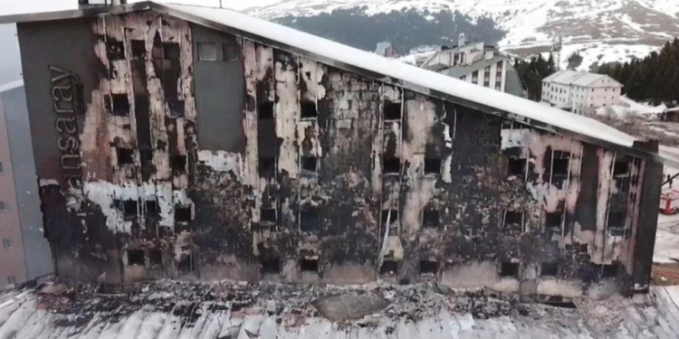 Bursa Uludağ’da otel yangını: Eski milli kayakçı Yahya Usta ve oğlu hayatını kaybetti