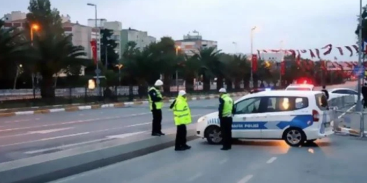 İstanbul Valiliği, 8 Mart nedeniyle Taksim’e ulaşımı kapattı