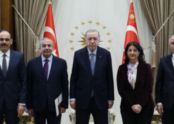 DEM Parti’den Saray görüşmesine ilişkin açıklama: “Olumlu ve umut verici bir atmosferde gerçekleşti”