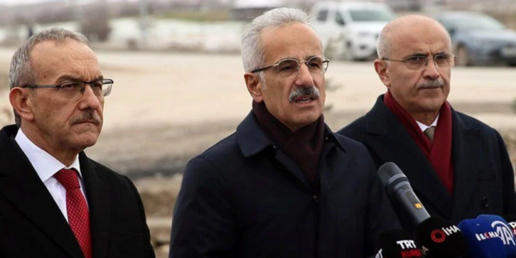 Bakan Uraloğlu’ndan Kanal İstanbul açıklaması: “Kesinlikle Yapacağız”