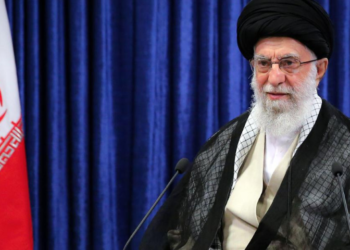 Hamaney’den Trump’a gözdağı: “İran teslim olmayacak, sonuçları ağır olur”