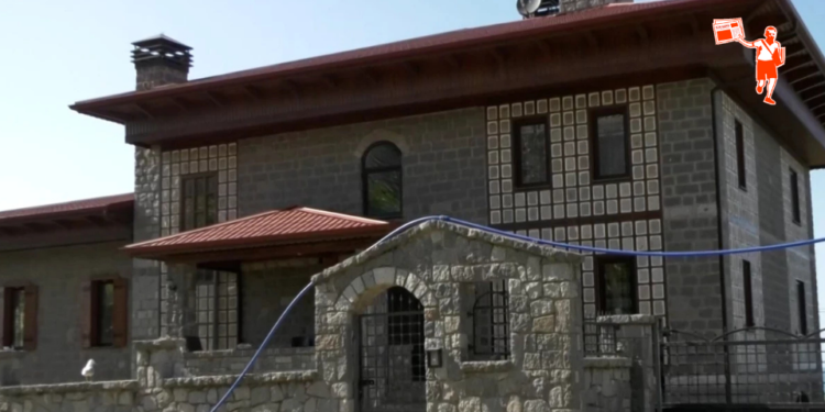 AKP’li eski başkan Ahmet Basa, SİT alanındaki ruhsatsız yapıyı kabul etti: “Pazar’ın yüzde 70’i ruhsatsız”