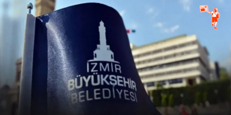 İzmir’de yolsuzluk soruşturmasında gözaltına alınan 137 kişi adliyeye sevk edildi