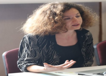 Leman Dergisi’ne saldırıya tepki gösteren Barış Akademisyeni Aslı Aydemir tutuklandı