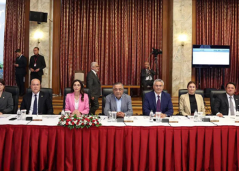 CHP’den 29 maddelik “Demokratikleşme Paketi”: AYM ve AİHM kararları uygulansın