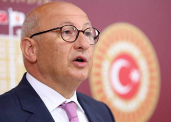 CHP’li Utku Çakırözer: Kayyum ve siyasallaşmış yargıyla engellenemeyiz