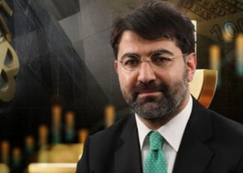 BKM yolsuzluk soruşturmasında yeni itiraf: “Maaşımın bir kısmını istedi”