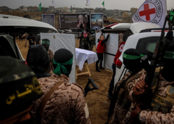 Hamas: “Esir cesetlerinin teslimi ekipman yetersizliğinden gecikti, sorumlu İsrail”