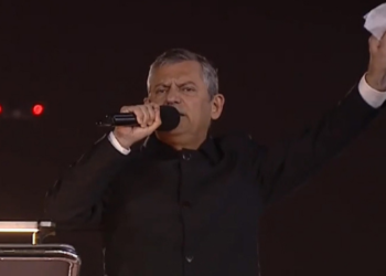 Özgür Özel’den Akın Gürlek ve Erdoğan’a sert sözler: “Eti Maden’den euro üzerinden maaş mı bağladınız?”