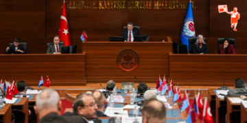 Trabzon’da bütçe tartışması: “AKP’ye geçen ilçelere yüzde 86 artış, diğerleri yerinde sayıyor”