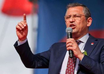 CHP erken seçim hazırlıklarını hızlandırdı: 2 milyon üyeyle sahaya çıkıyor