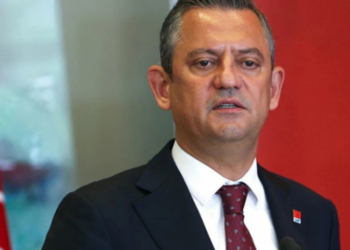 Özgür Özel’den 2026 yol haritası: “Terörsüz Türkiye ve demokratikleşme birlikte ilerlemeli”